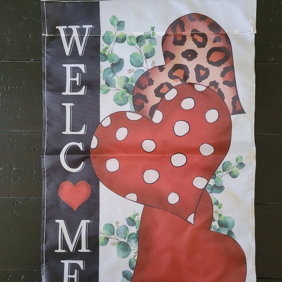 Seasonal Garden Flags - Lot (5). Never used! - Picture 2 of 6